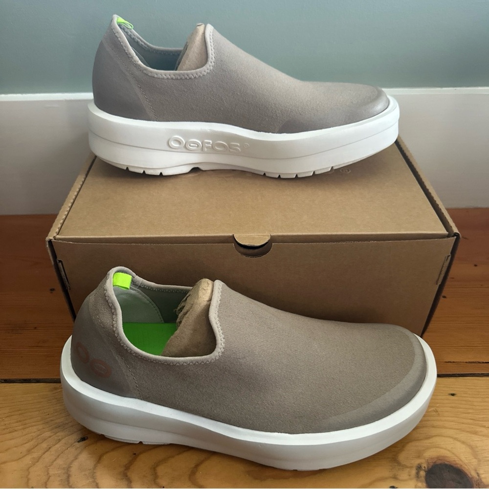 Oofos Women’s Size 10 Oomega eeZee Low Comfort Slip On Shoes Nomad Sneakers